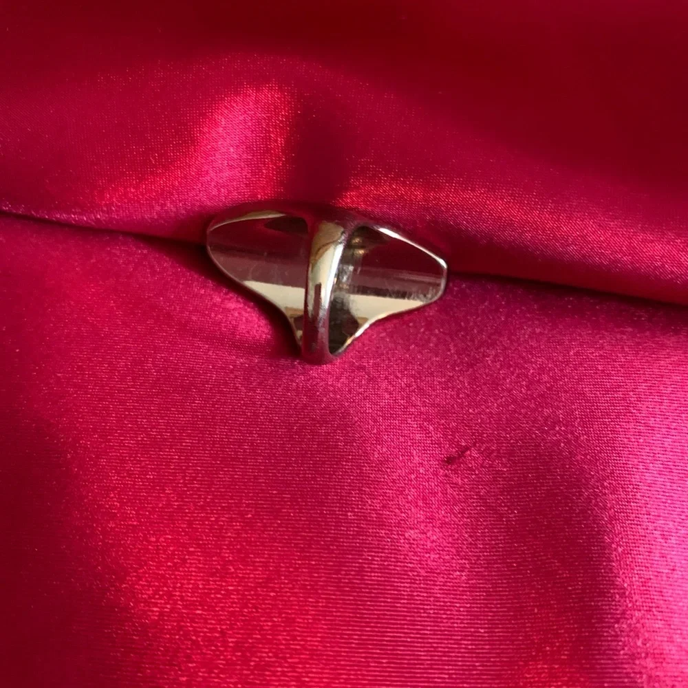 Silver Marcasite Ring - Picture 4 of 9